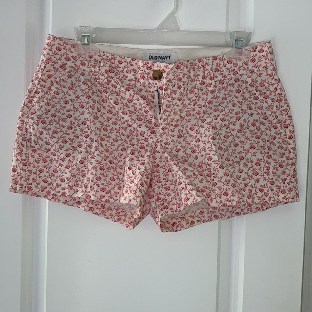 Pink floral shorts with pockets!